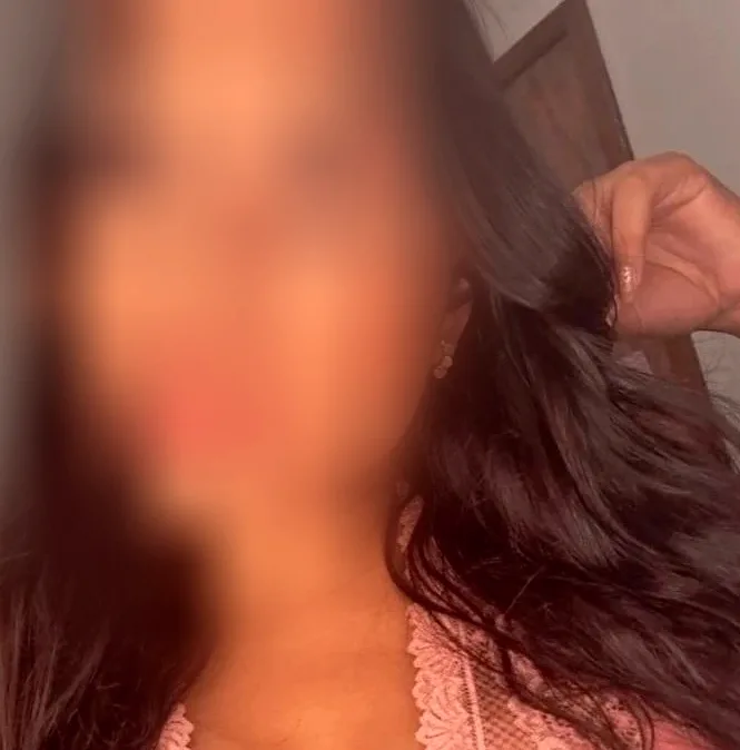 Dilara, 29