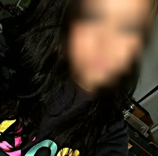 Emma, 26